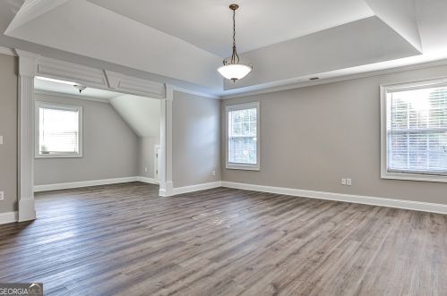 530 Gracelyn Ct, Atlanta GA 30331-9204 exterior