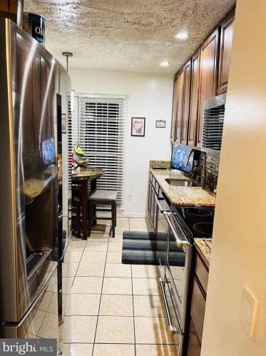 353 Crescendo Way, Silver Spring MD  20901-5020 exterior