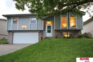 6105 109th St, Omaha NE  68164-1500 exterior