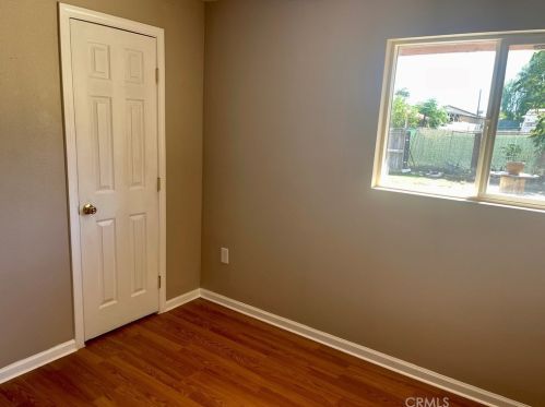 21515 Olive Ave, Perris CA 92570-8219 exterior