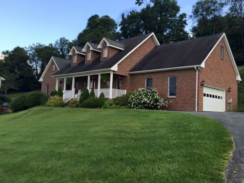 156 Donnies Dr, Boone, NC 28607-8454