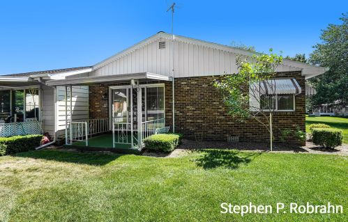 5679 Leisure South Dr, Grand Rapids MI 49548-6851 exterior