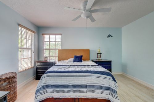 7883 Emerald Winds Cir, Boynton Beach FL 33473-7835 exterior