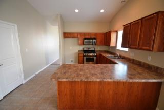 709 Carson Rd, Phoenix AZ  85042-5573 exterior