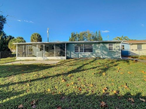 6330 Hyperion Dr, Port Richey FL 34668-4865 exterior