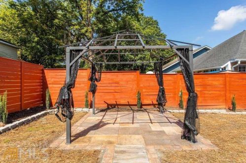 992 Beckwith St, Atlanta GA 30314-4113 exterior