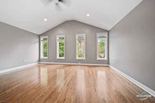 3835 Parnell Ave, Chicago IL 60628-7121 exterior