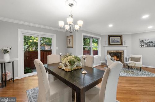 5205 Cottingham Pl, Alexandria VA  22304-3535 exterior