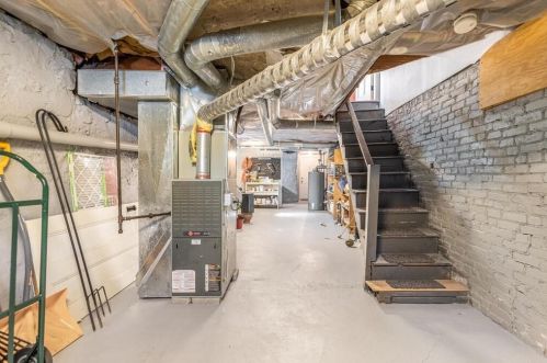 46 Winthrop St, Salem MA 01970-3036 exterior