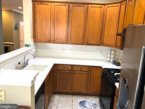 45 Malsbury St, Trenton NJ 08691-4141 exterior