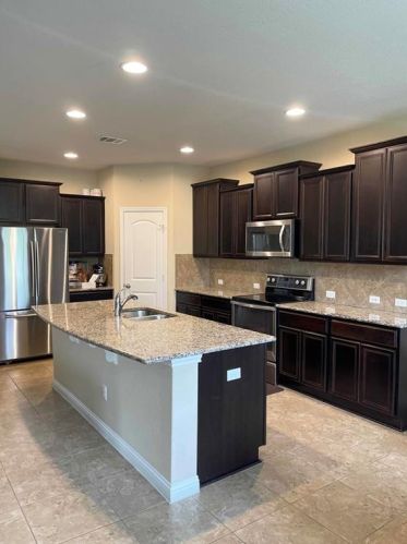 3901 Dover Ferry Xing, Austin TX  78728-1325 exterior