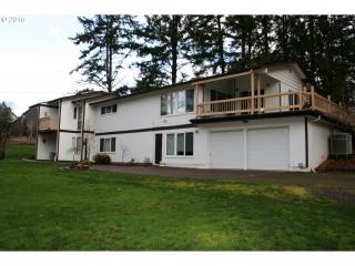 2255 Eola Dr, Salem, OR 97304-3524