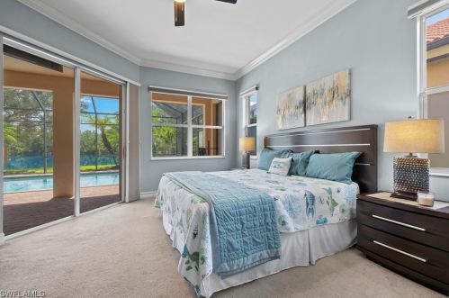 6132 Dogleg Dr, Naples FL 34113-1693 exterior