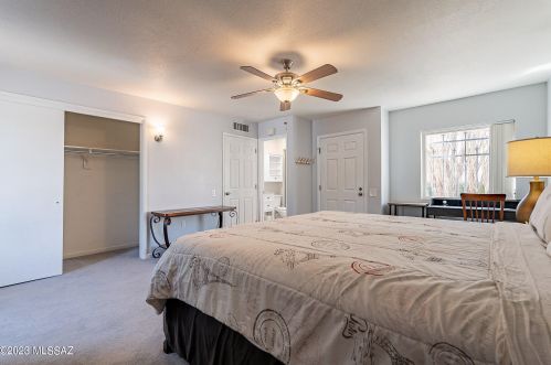 1040 Calle De Ln Temporada, Green Valley AZ 85614-1964 exterior