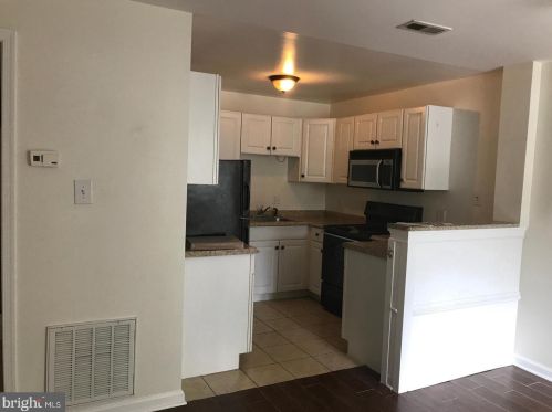 61 Quincy Pl, Washington DC  20001-1107 exterior