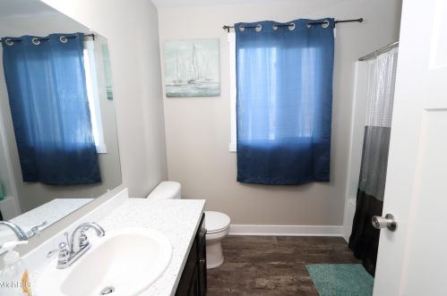 302 Burt, Grand Rapids MI 49548-3261 exterior