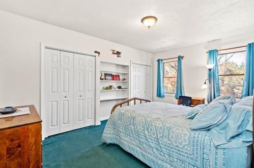 124 Frd St, Pittsburgh PA 15122-4106 exterior