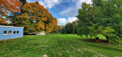 126 Overlook Rd, Poughkeepsie NY  12603-6200 exterior