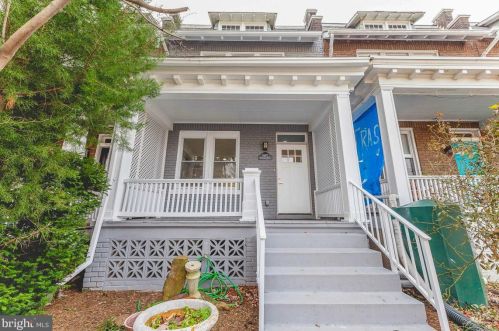 1607 D St, Washington DC  20003-2441 exterior