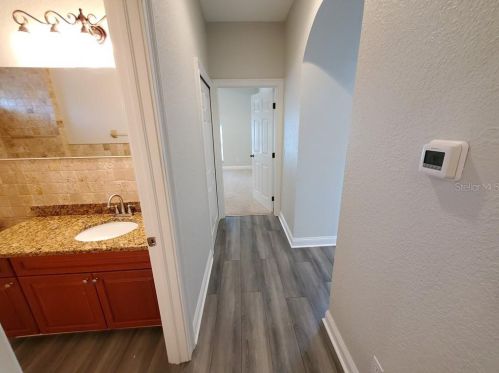 2311 Abdella St, Tampa FL 33607-1504 exterior