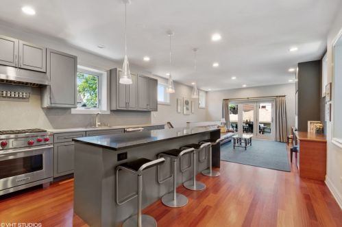 1734 Balmoral Ave, Chicago IL 60640-1003 exterior