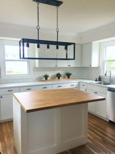 109 Clifton St, Wallingford CT  06492-4003 exterior