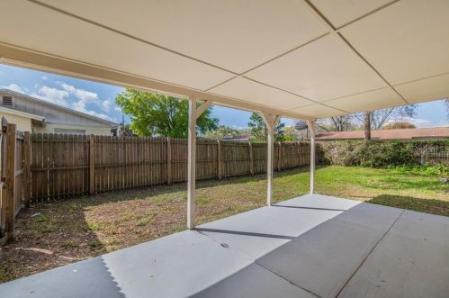 3503 Libby Loop, Tampa FL 33619-6538 exterior