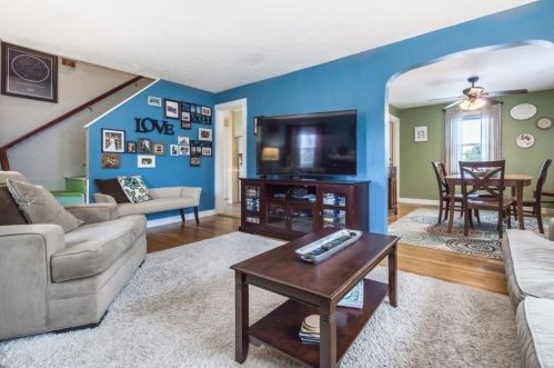 2 Ontario St, Worcester MA 01606-1873 exterior