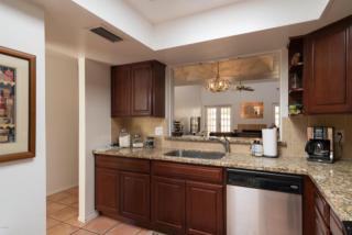 5754 25th St, Phoenix AZ  85016-2842 exterior