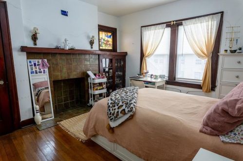 222 39 St, Pittsburgh PA 15201-1834 exterior