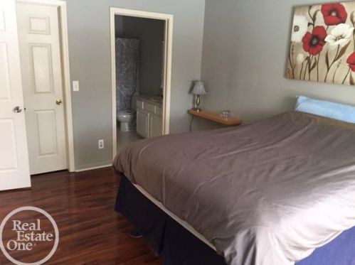 52058 Heatherstone Ave, Macomb Township MI  48042-3554 exterior