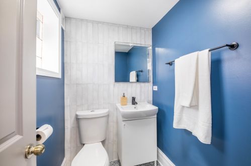 2500 11 Ave, Broadview IL 60155-4814 exterior