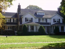 300 Waverley Ave, Newton, MA 02458-2714