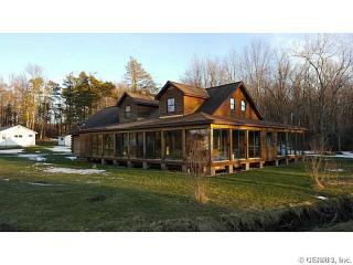 8900 Howland Rd, Wolcott, NY 14590-9745