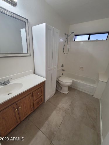 8846 23rd Ave, Phoenix AZ  85041-4154 exterior