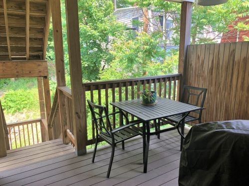 408 8th St, Boston MA 02127-2957 exterior