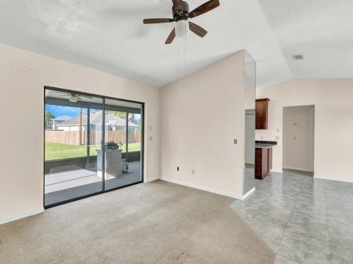 634 Streamlet Ave, Fort Pierce, FL 34983-4658