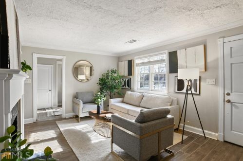 1836 Flat Shoals Rd, Atlanta GA  30316-2802 exterior