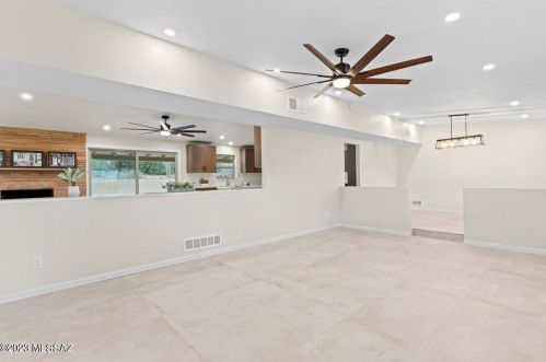 5862 Camino Arenosa, Tucson AZ  85718-4650 exterior