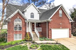 5323 Pavilion Way, Louisville KY  40291-1379 exterior