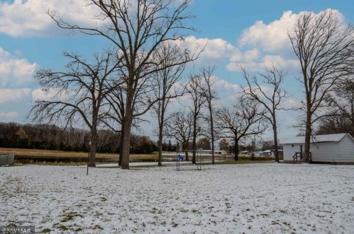 622 8th St, Fosston MN 56542-1115 exterior