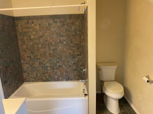 18 Blaine Ave, Manor PA 15665-9715 exterior