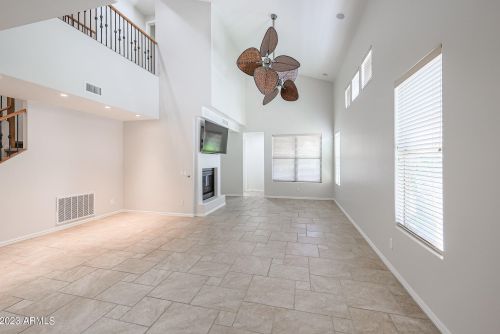 5105 34th Pl, Phoenix AZ  85018-1545 exterior