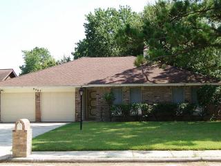 9507 Landry Blvd, Spring TX  77379-3809 exterior
