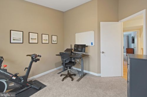 1653 Hugo Cir, Silver Spring MD  20906-5922 exterior