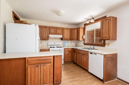 164 Samoset Rd, Eastham MA 02642-3144 exterior