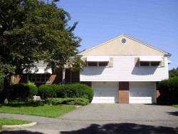 81 Farina Rd, Newton, MA 02459-2833