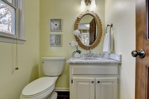 1311 Bridgewater Walk, Lithonia GA  30078-2086 exterior