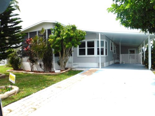 485 Hemingway Ter, Fort Pierce, FL 34982-7964