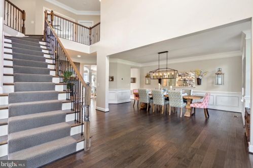 23073 Creighton Farms Dr, Leesburg VA 20175-6491 exterior